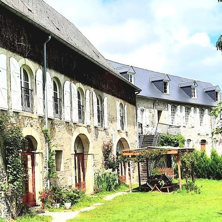 Bed and Breakfast Domaine Lou Castet Tuzaguet Exterior foto