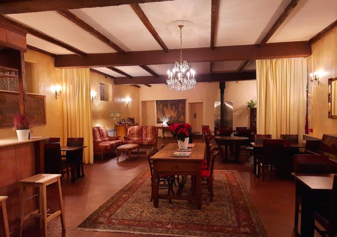 Bed and Breakfast Domaine Lou Castet Tuzaguet Exterior foto