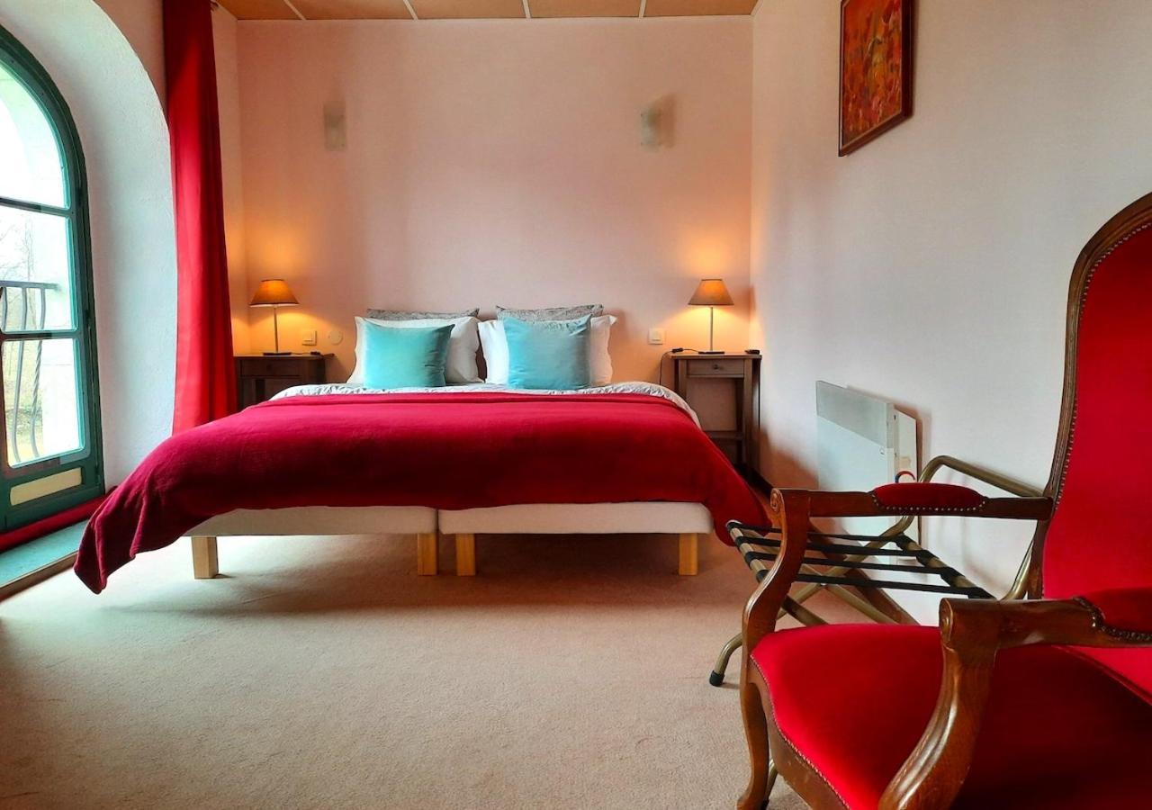 Bed and Breakfast Domaine Lou Castet Tuzaguet Exterior foto