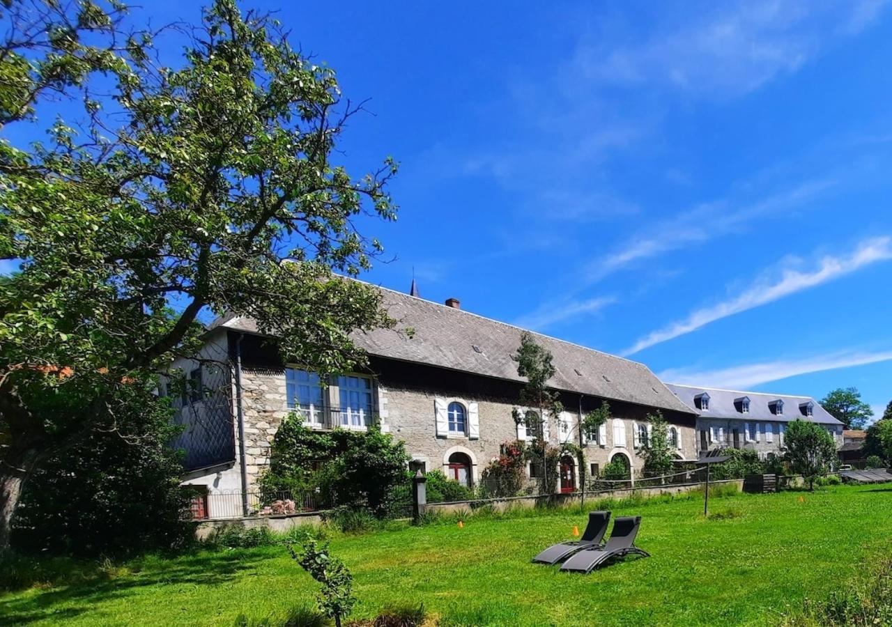 Bed and Breakfast Domaine Lou Castet Tuzaguet Exterior foto